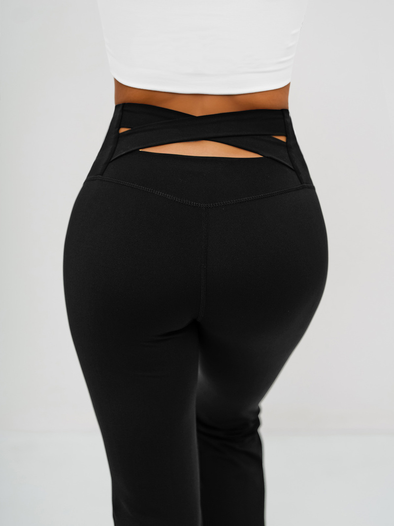 Női leggings széles lábakkal fekete OZONEE JS/17K587/3