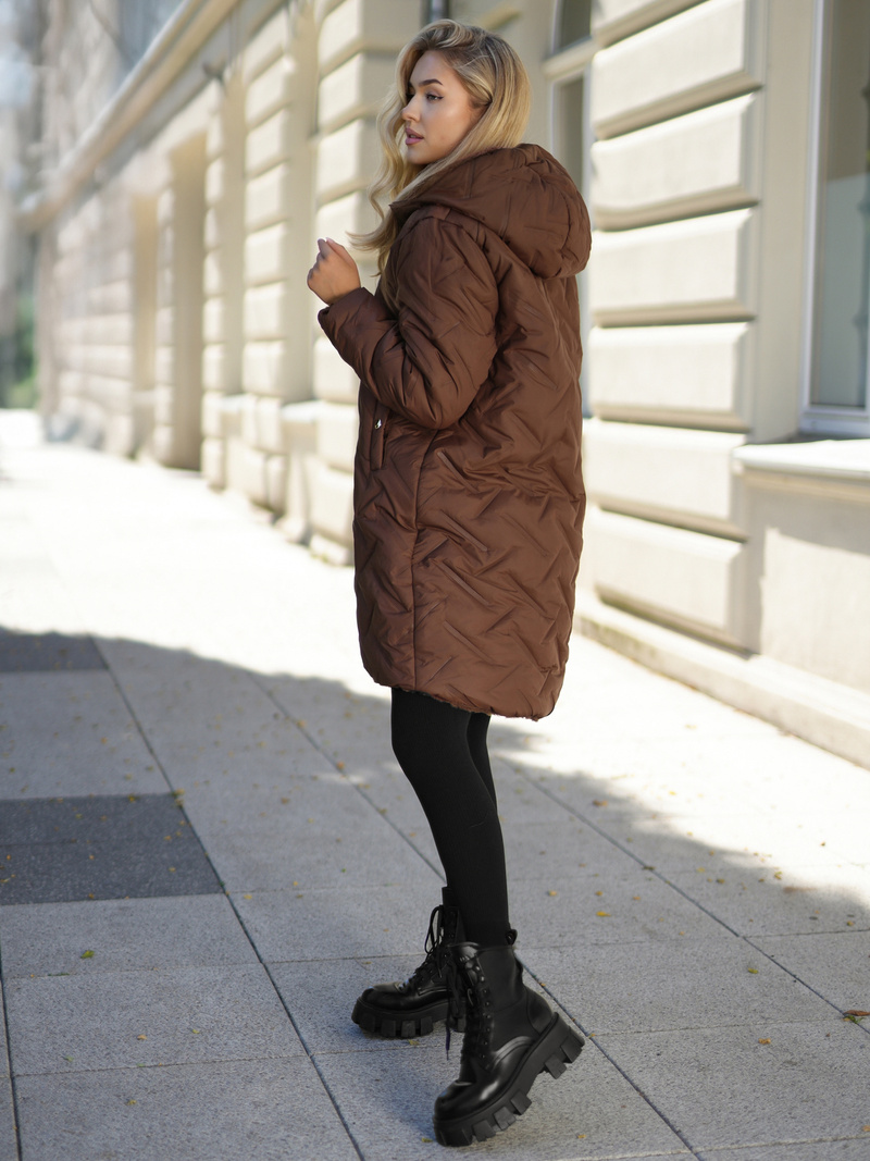 Női hosszú téli kabát csokoládé OZONEE JS/5M3352/158